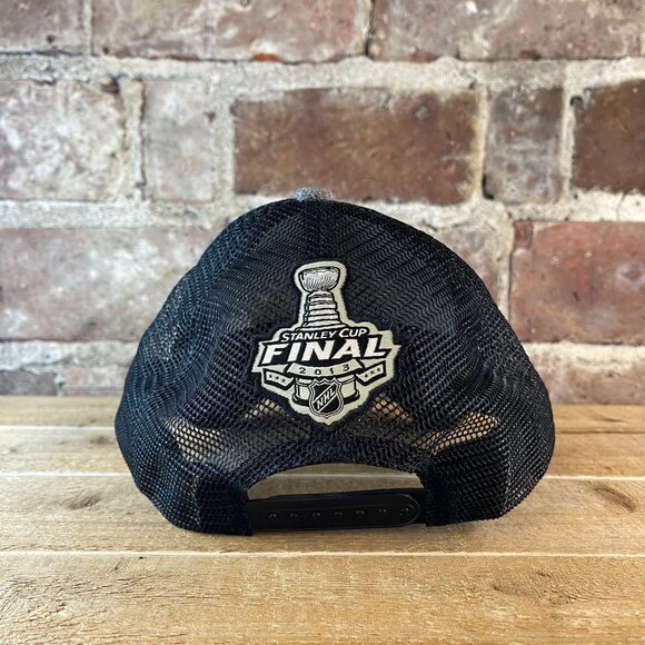 Chicago Blackhawks NHL Stanley Cup Final 2013 Champions Reebok Snapback Hat - Picture 3 of 5
